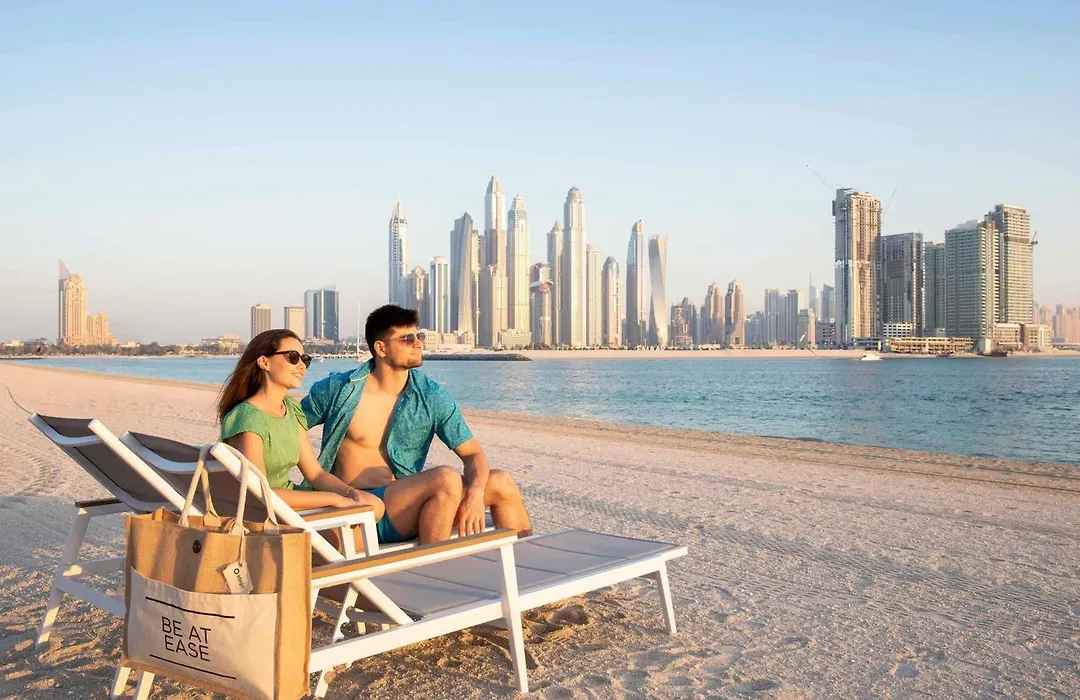 Adagio Premium The Palm-1